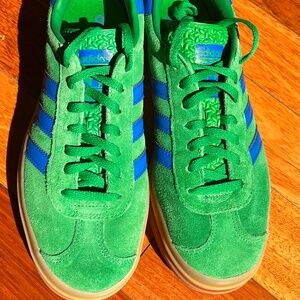 Adidas originals gazelle bold Green & Blue size 9 women's